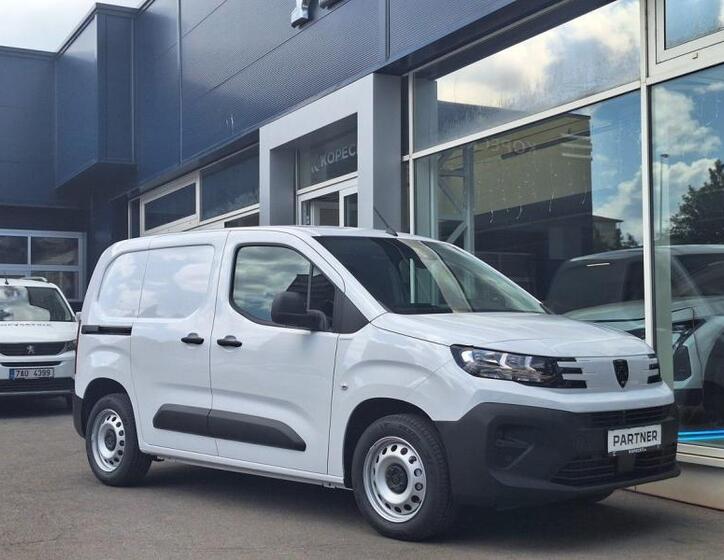 Peugeot Partner 8