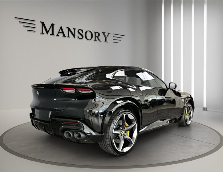 Ferrari Purosangue SUV / Terénní 6,5 l 529 kw