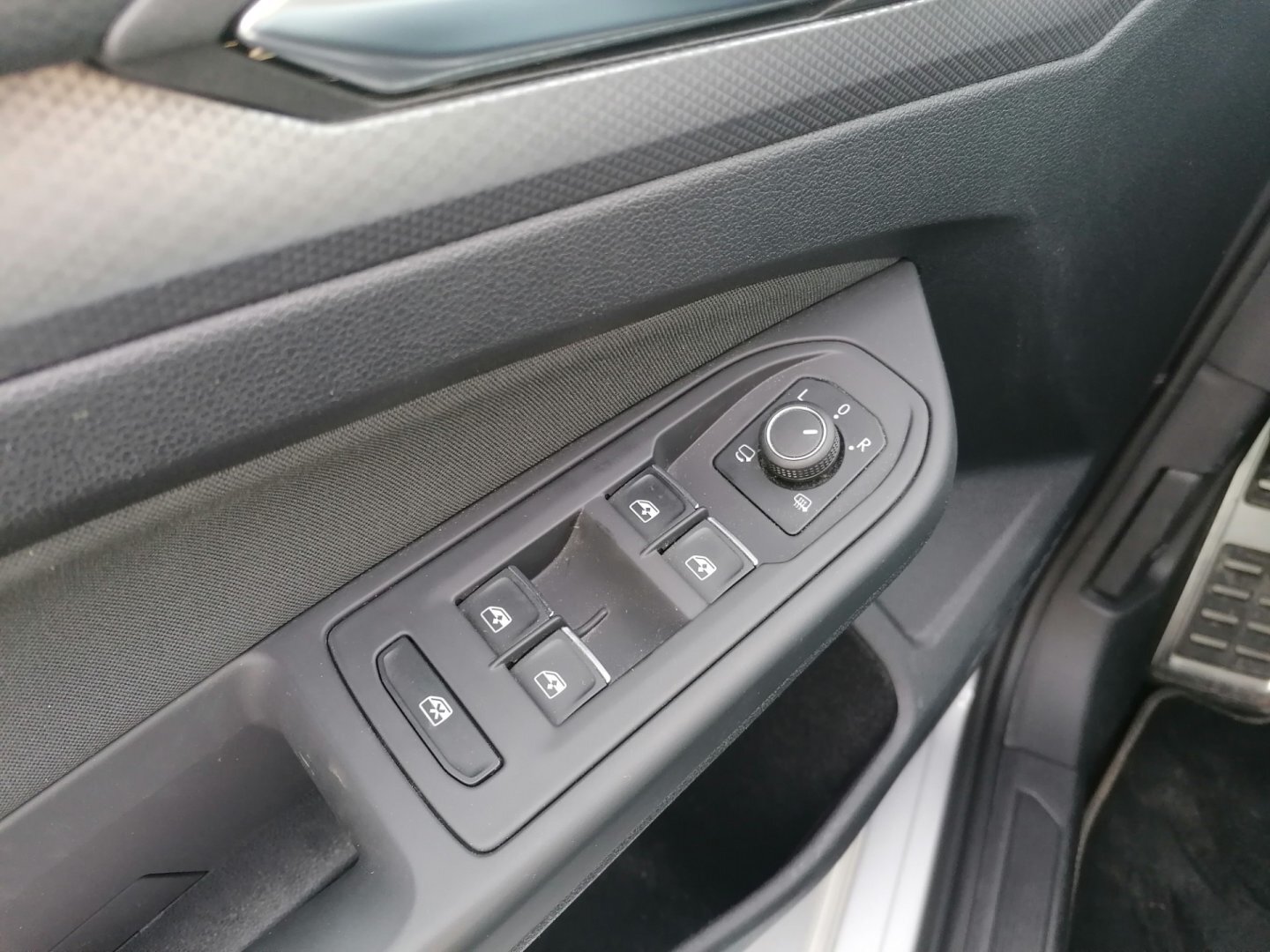 Volkswagen Golf Hatchback 1,5 l 96 kw