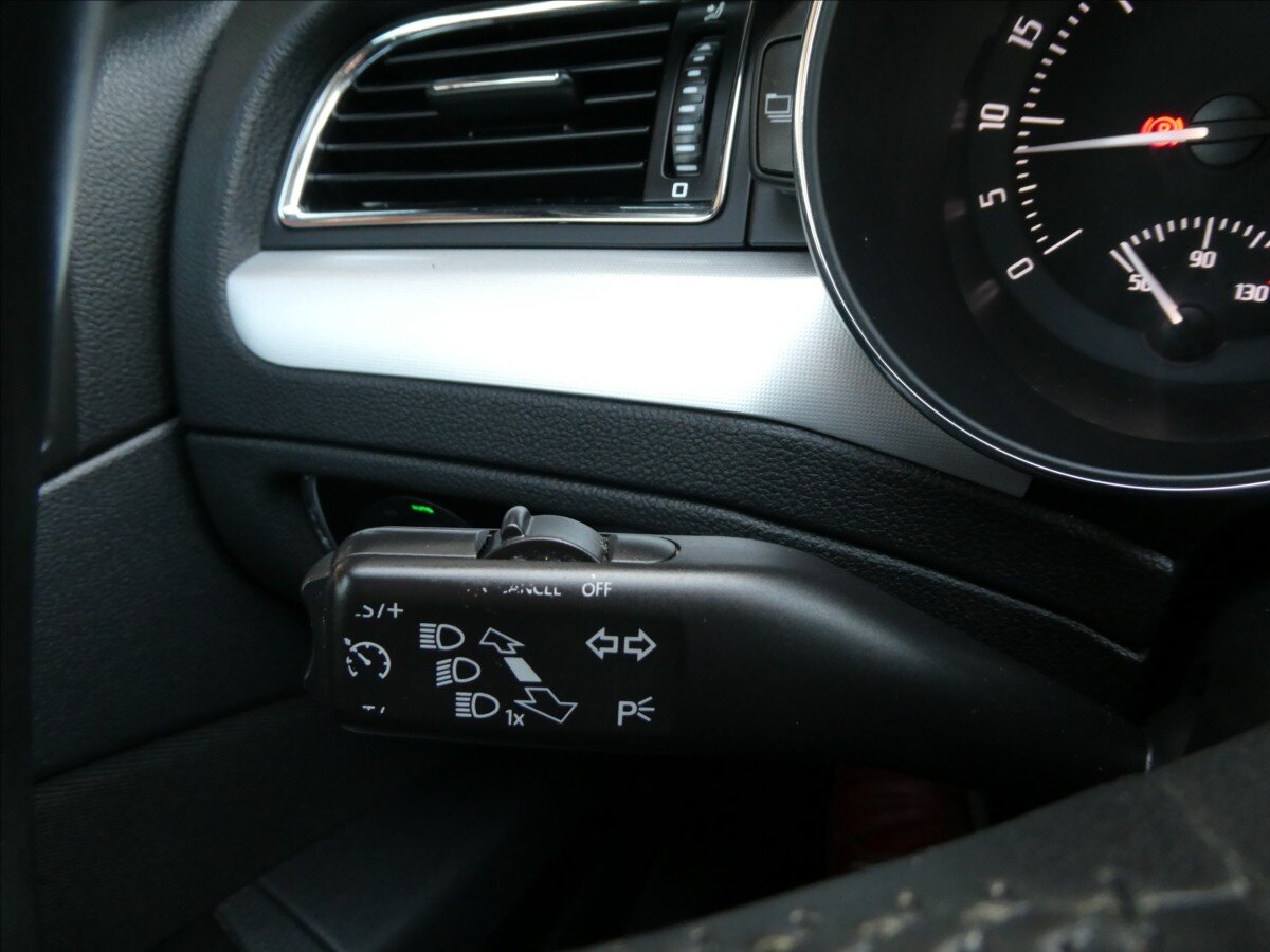 Škoda Superb Kombi 2,0 l 103 kw