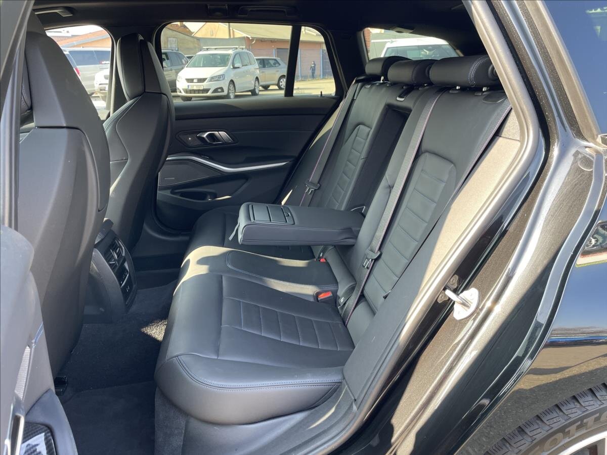 BMW Řada 3 Kombi 2,0 l 215 kw