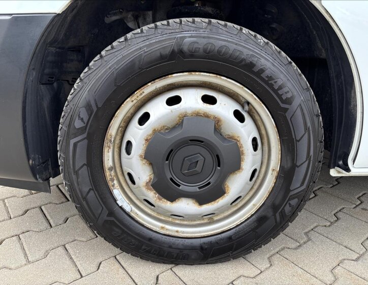 Renault Trafic Skříň 2,0 l 88 kw