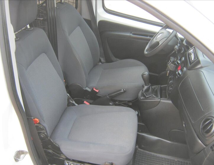 Citroën Nemo Skříň 1,2 l 55 kw