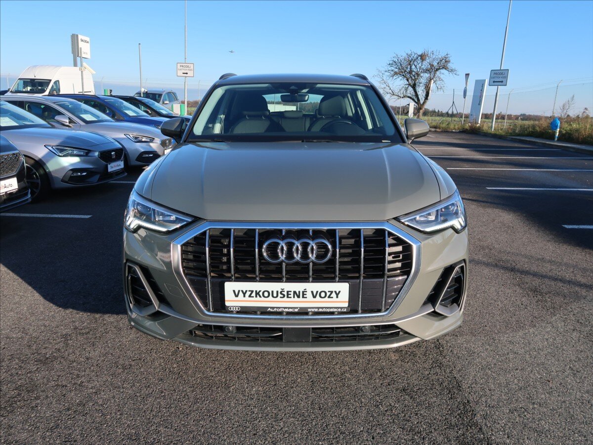Audi Q3 SUV / Terénní 2,0 l 110 kw