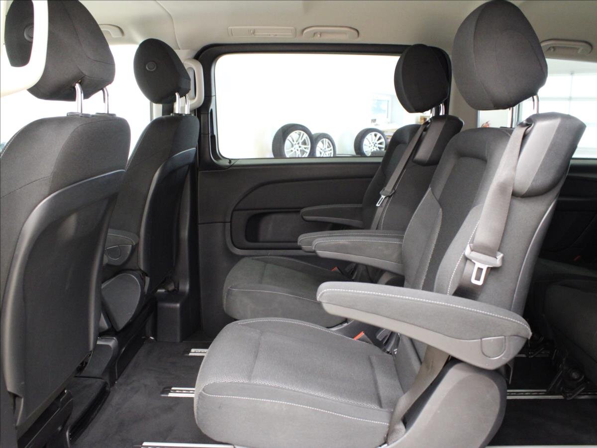 Mercedes-Benz Třídy V Kombi 2,1 l 120 kw