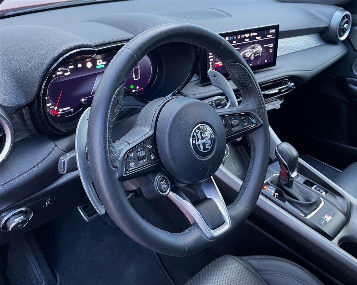 Alfa Romeo Tonale SUV 1,5 l 118 kw