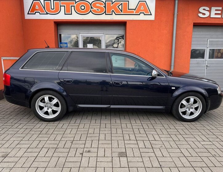 Audi S6 Kombi 4,2 l 220 kw