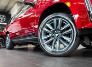 Cadillac Escalade 48