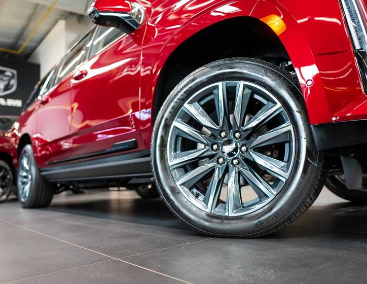 Cadillac Escalade 48