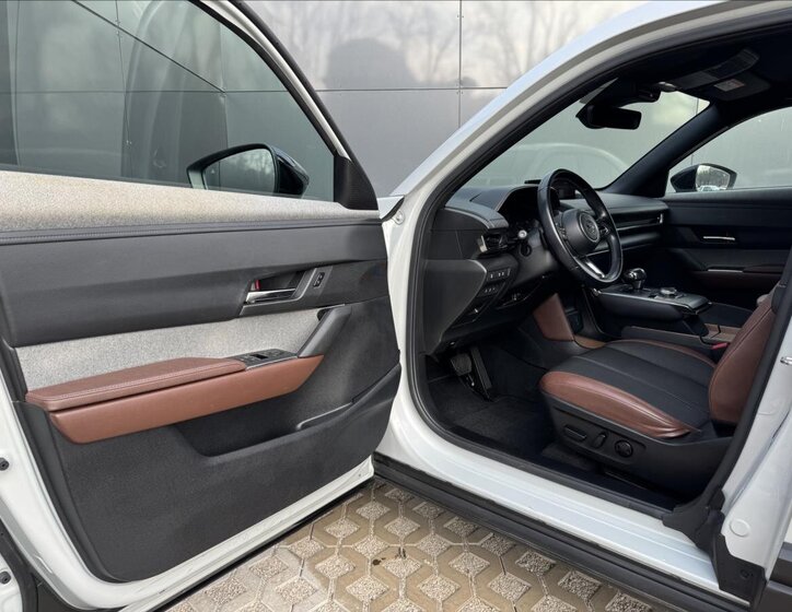 Mazda MX-30 SUV / Terénní 0,0 107 kw