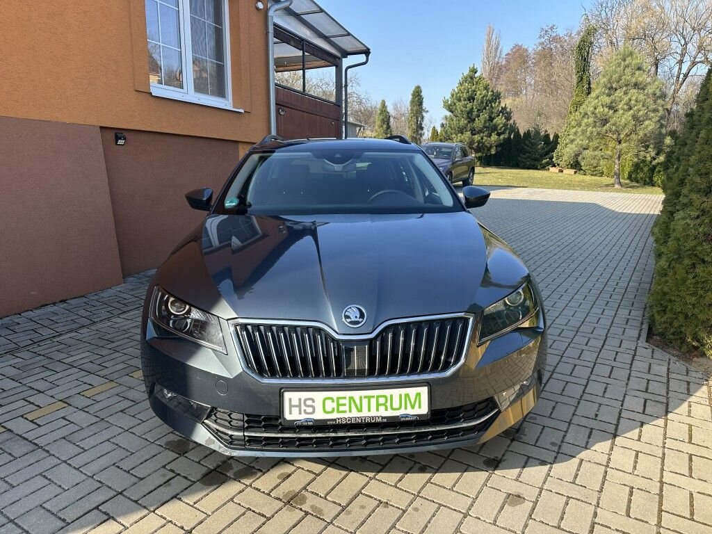 Škoda Superb Kombi 2,0 l 140 kw