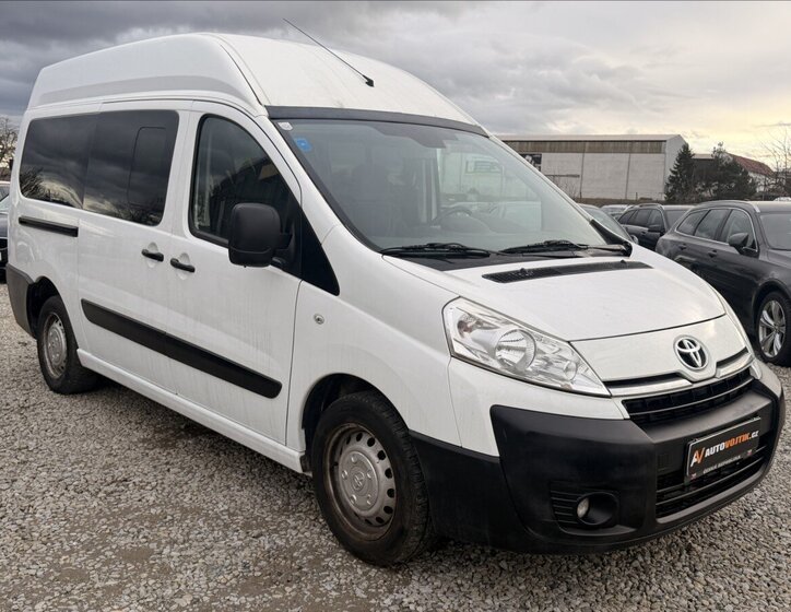 Toyota ProAce Verso MPV 2,0 l 94 kw