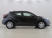 Toyota C-HR 4
