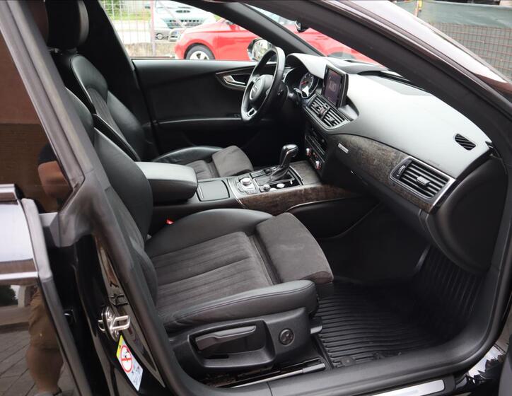 Audi A7 36