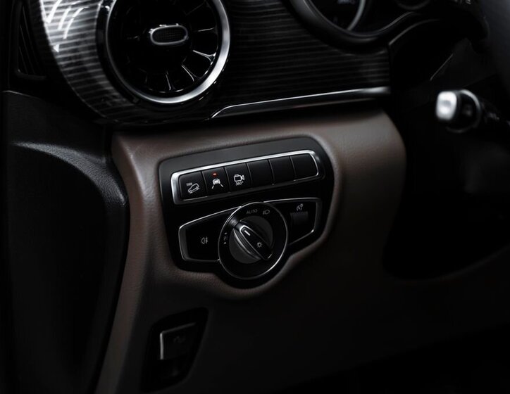 Mercedes-Benz Třídy V VAN-Minibus 2,0 l 174 kw