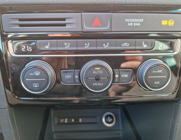 Volkswagen Golf Sportsvan 18