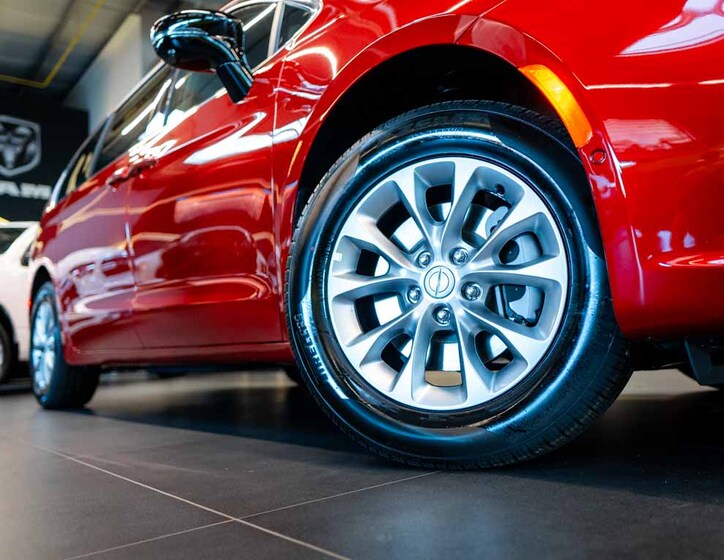 Chrysler Pacifica 36