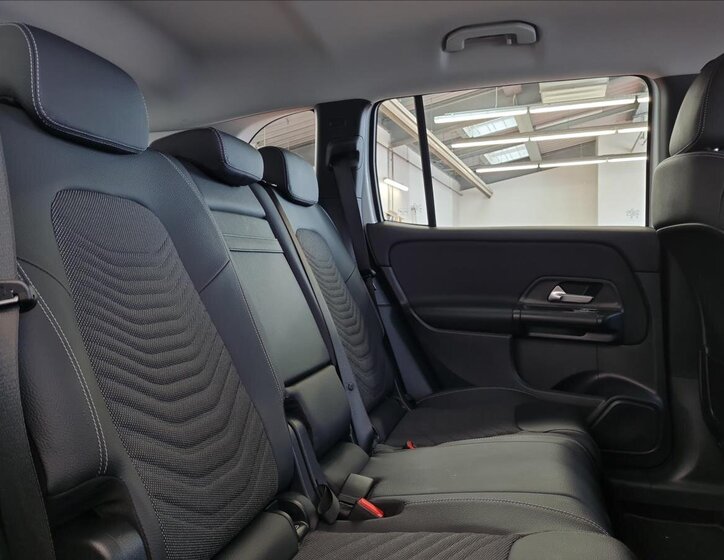 Mercedes-Benz GLB 19