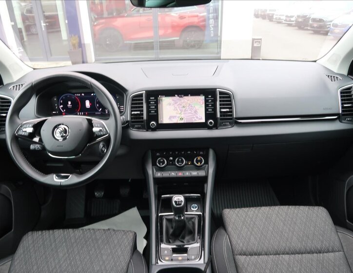 Škoda Karoq SUV / Terénní 2,0 l 85 kw