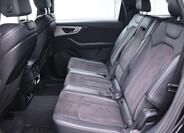 Audi Q7 17