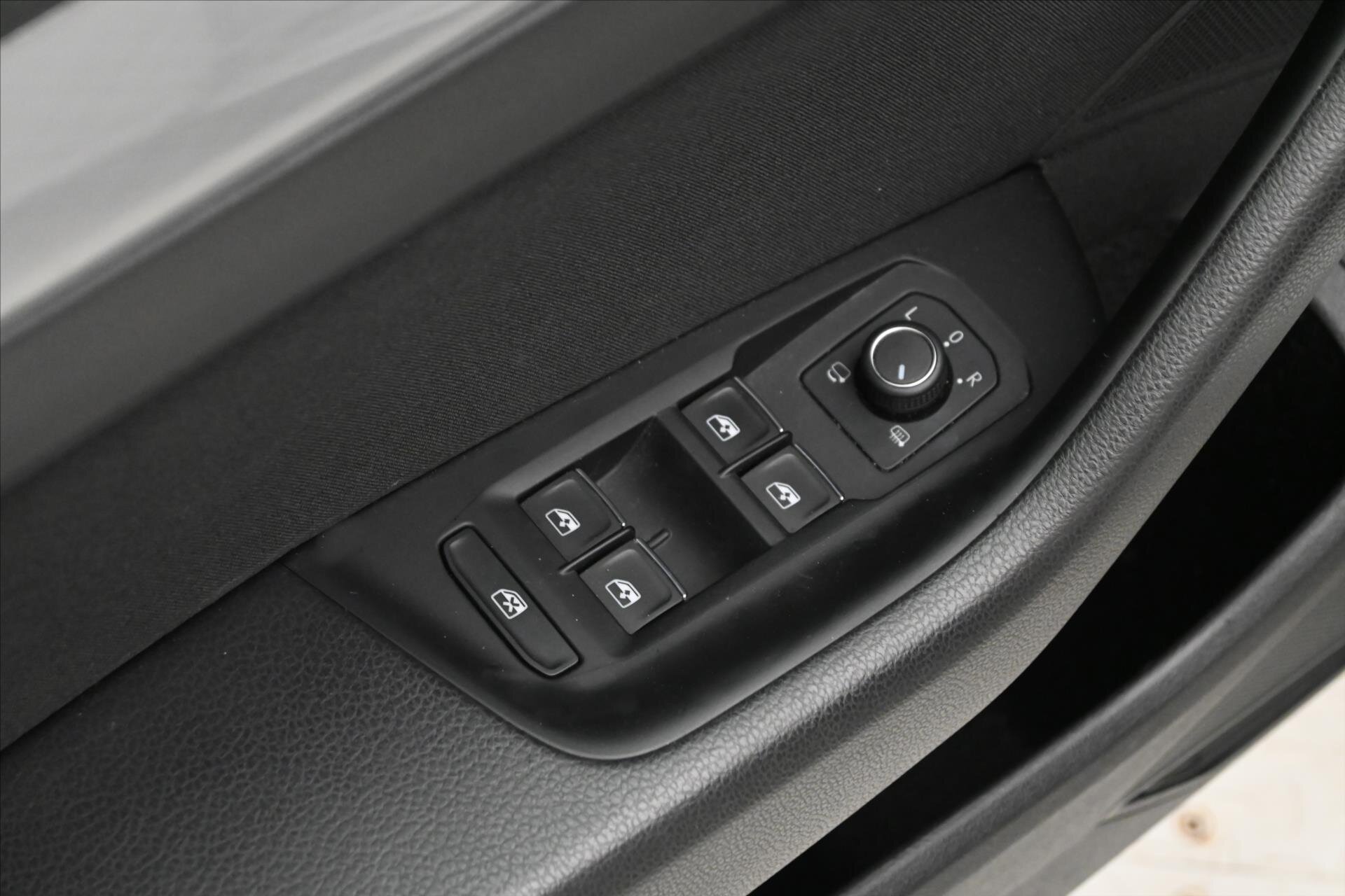 Volkswagen Passat Kombi 1,4 l 115 kw