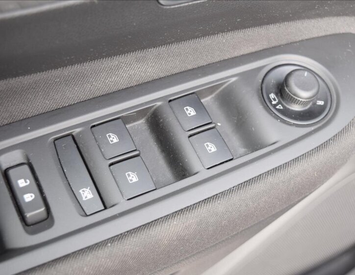 Opel Mokka SUV / Terénní 1,4 l 103 kw