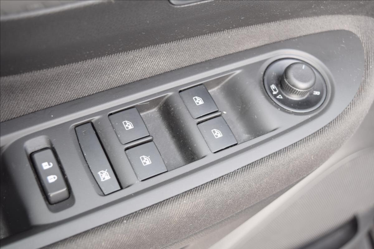 Opel Mokka SUV / Terénní 1,4 l 103 kw