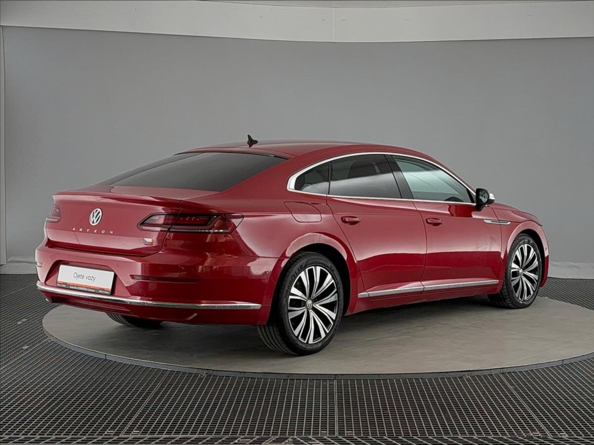 Volkswagen Arteon Liftback 2,0 l 110 kw