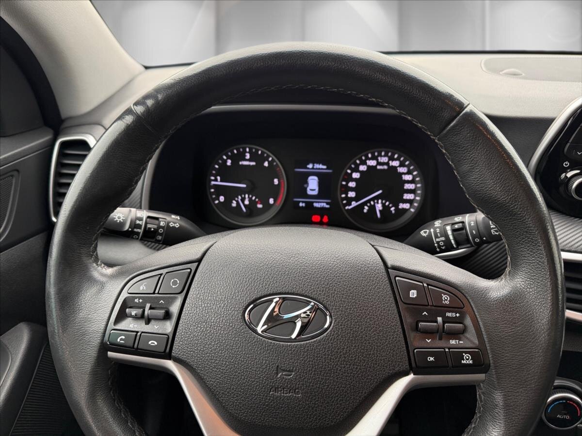 Hyundai Tucson SUV 1,6 l 100 kw
