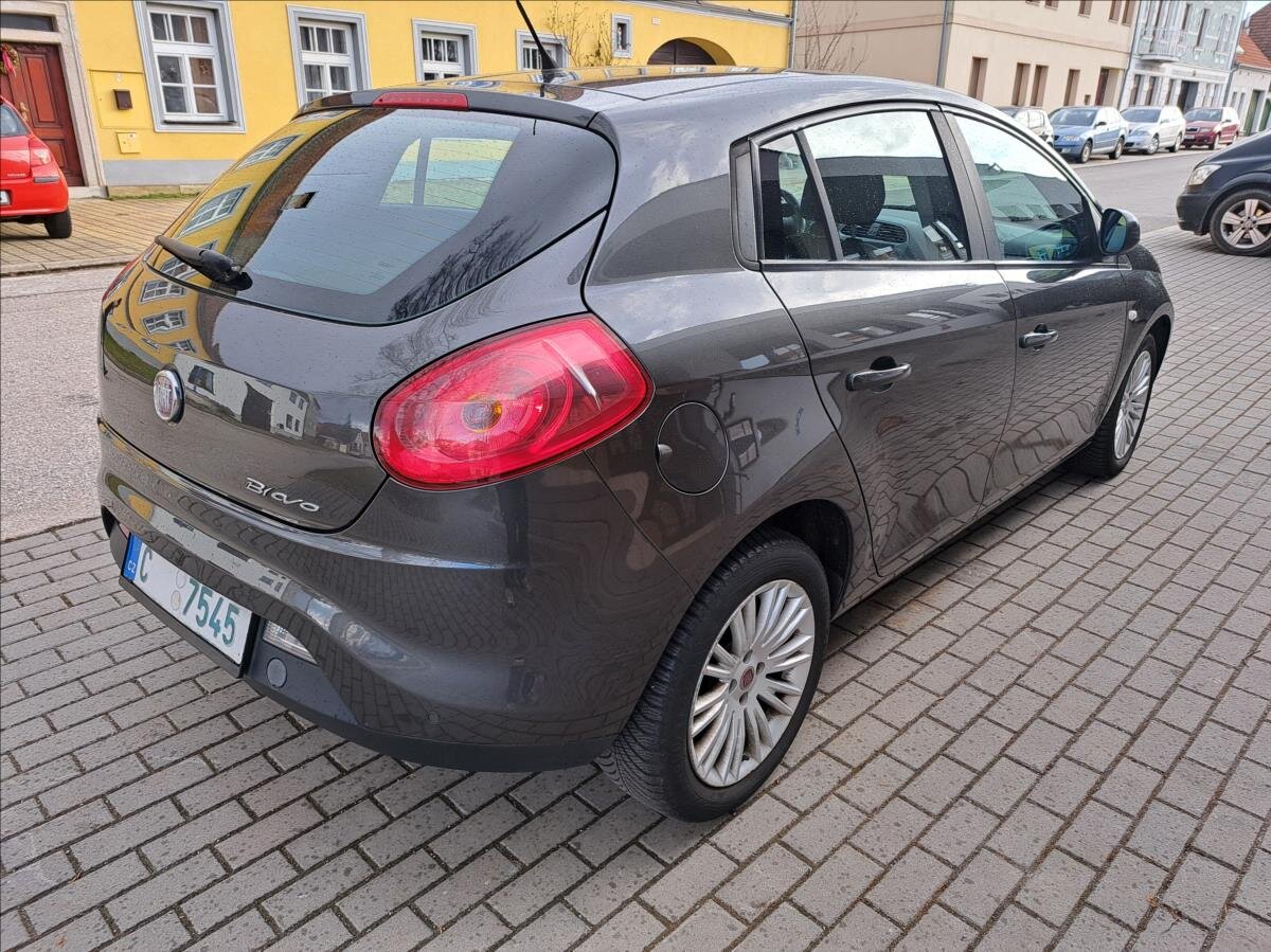 Fiat Bravo Hatchback 1,6 l 77 kw