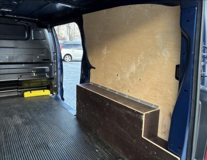 Opel Vivaro Skříň 2,0 l 90 kw