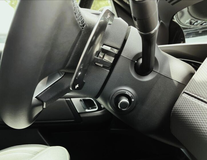 Land Rover Discovery SUV / Terénní 3,0 l 257 kw