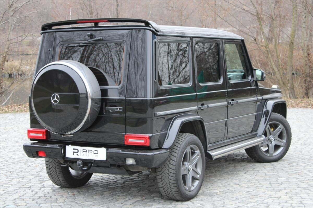 Mercedes-Benz Třídy G SUV / Terénní 3,0 l 155 kw