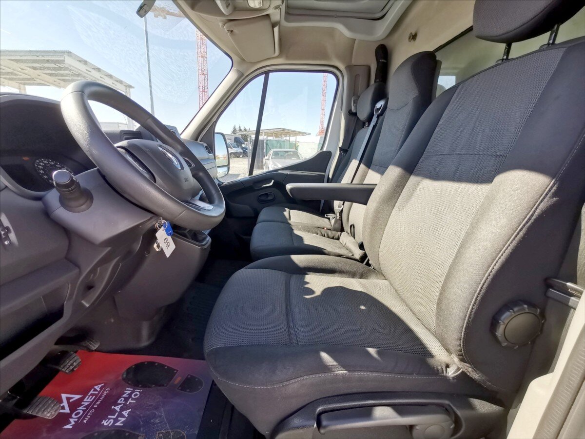 Renault Master Valník 2,3 l 120 kw