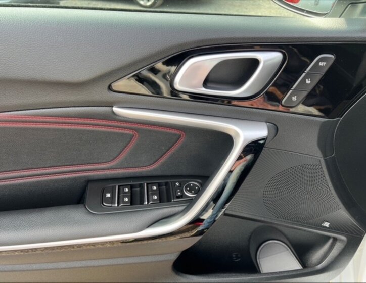 KIA ProCeed Hatchback 1,6 l 150 kw