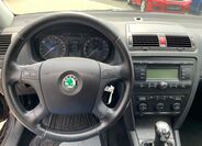Škoda Octavia 12
