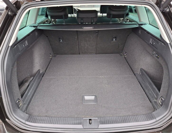 Volkswagen Passat Kombi 2,0 l 140 kw