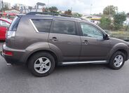 Mitsubishi Outlander 8