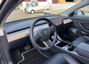 Tesla Model 3 Ostatní 0,0 239 kw