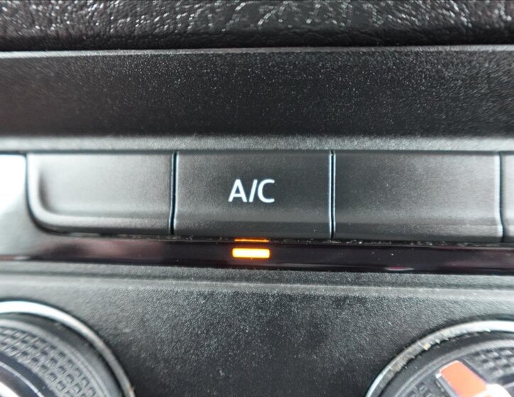 Volkswagen Crafter Valník 2,0 l 130 kw