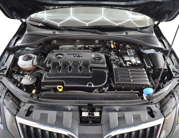 Škoda Octavia Kombi 1,6 l 85 kw