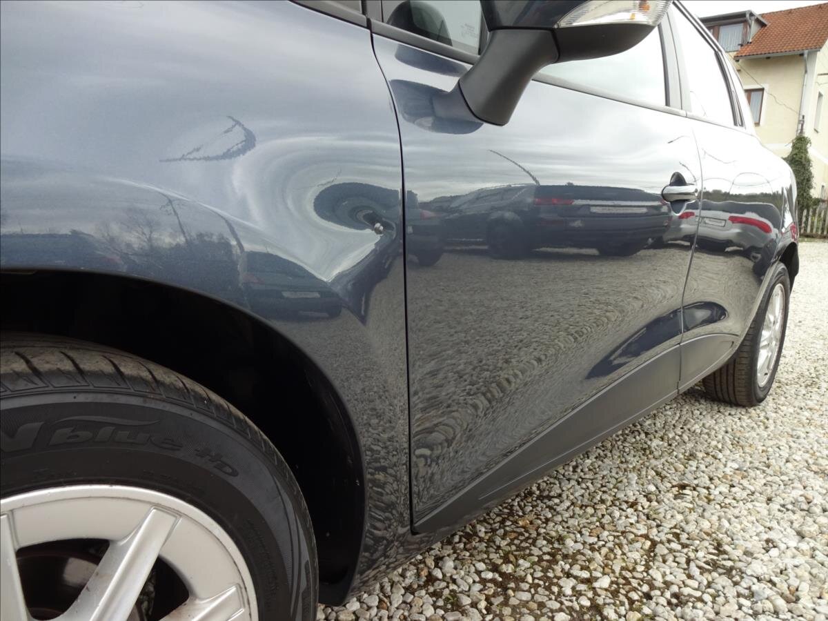 Renault Clio Kombi 1,1 l 54 kw