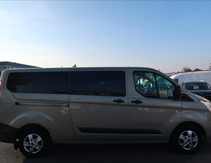 Ford Transit Custom 5