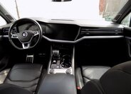 Volkswagen Touareg SUV / Terénní 3,0 l 210 kw