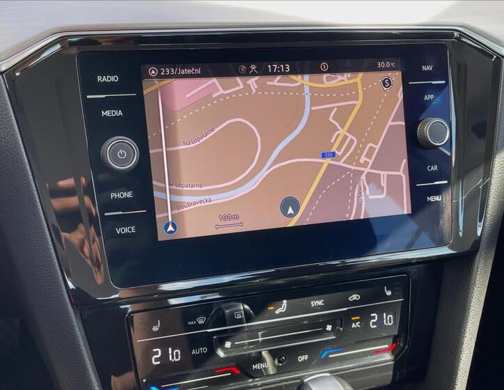 Volkswagen Passat 16