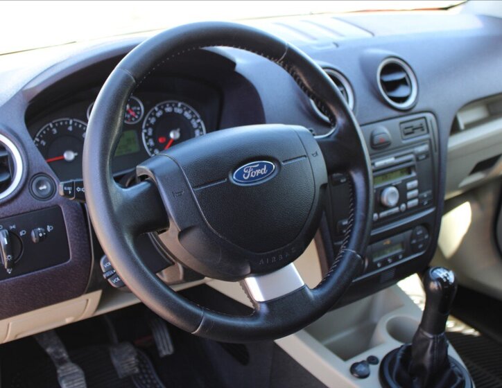 Ford Fusion Hatchback 1,4 l 59 kw