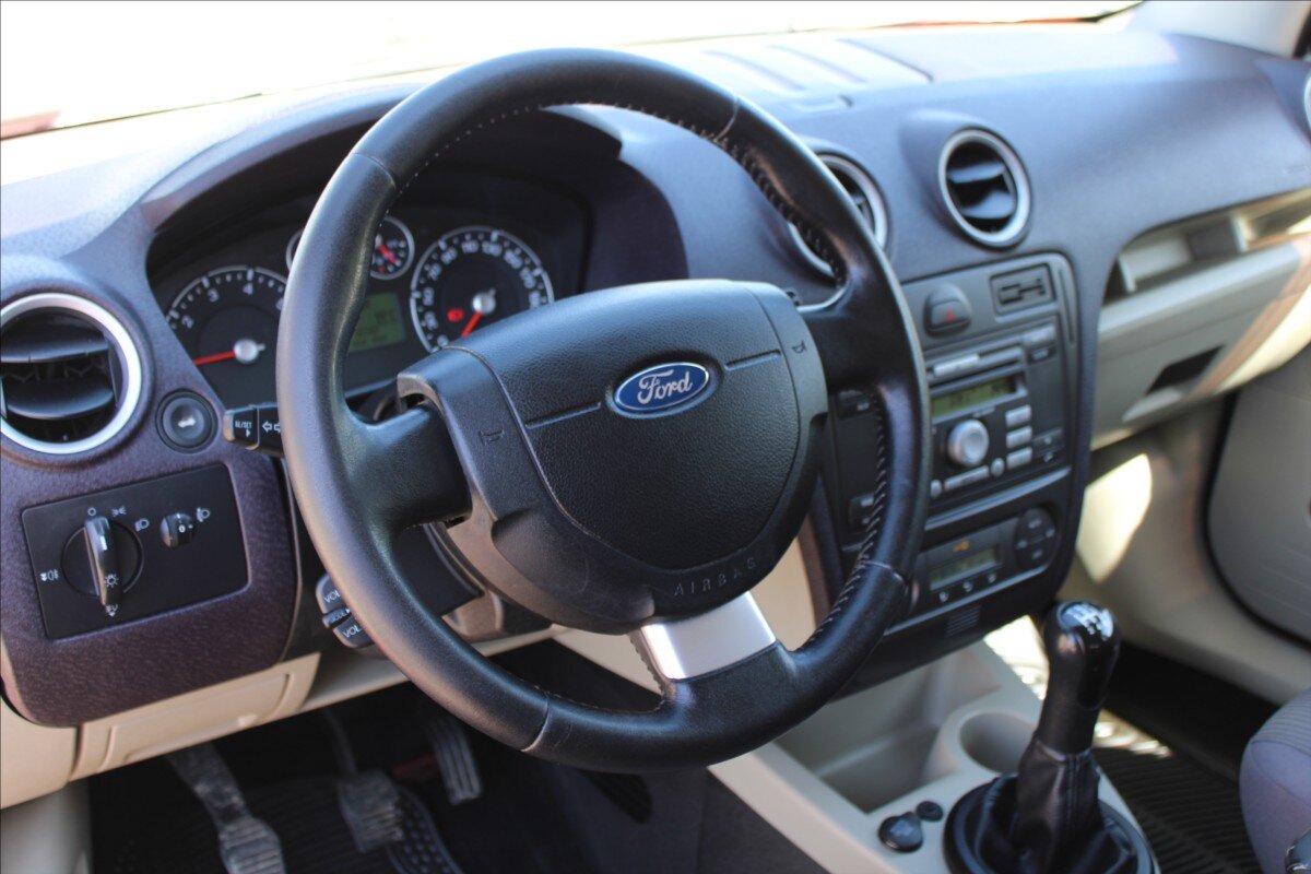 Ford Fusion Hatchback 1,4 l 59 kw