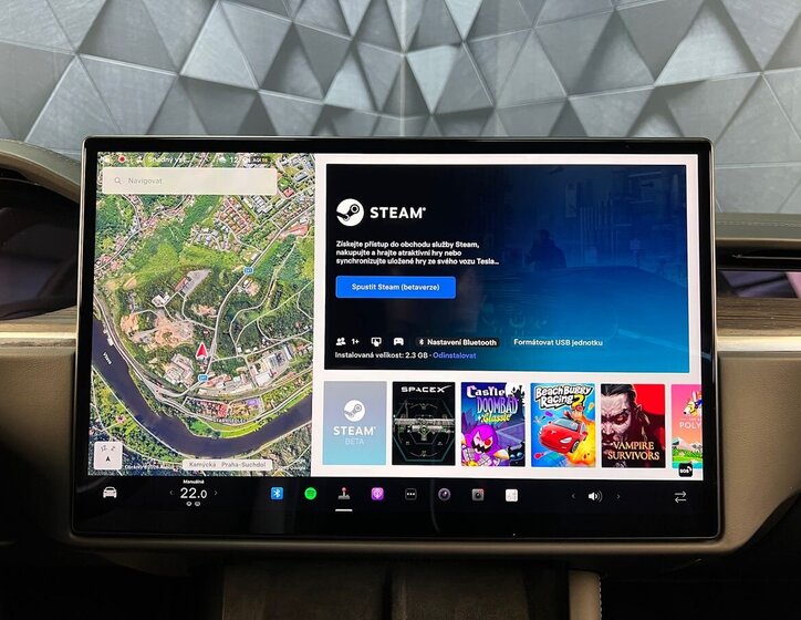 Tesla Model X SUV / Terénní 0,0 493 kw