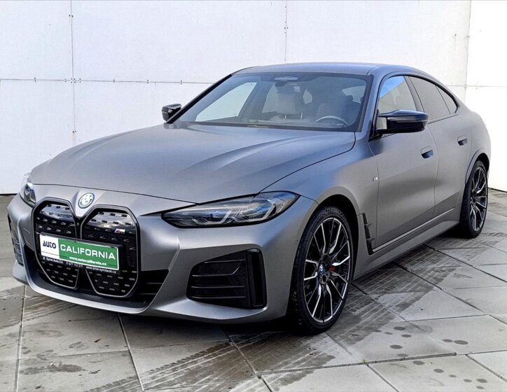 BMW i4 Sedan / Limuzína 0,0 400 kw