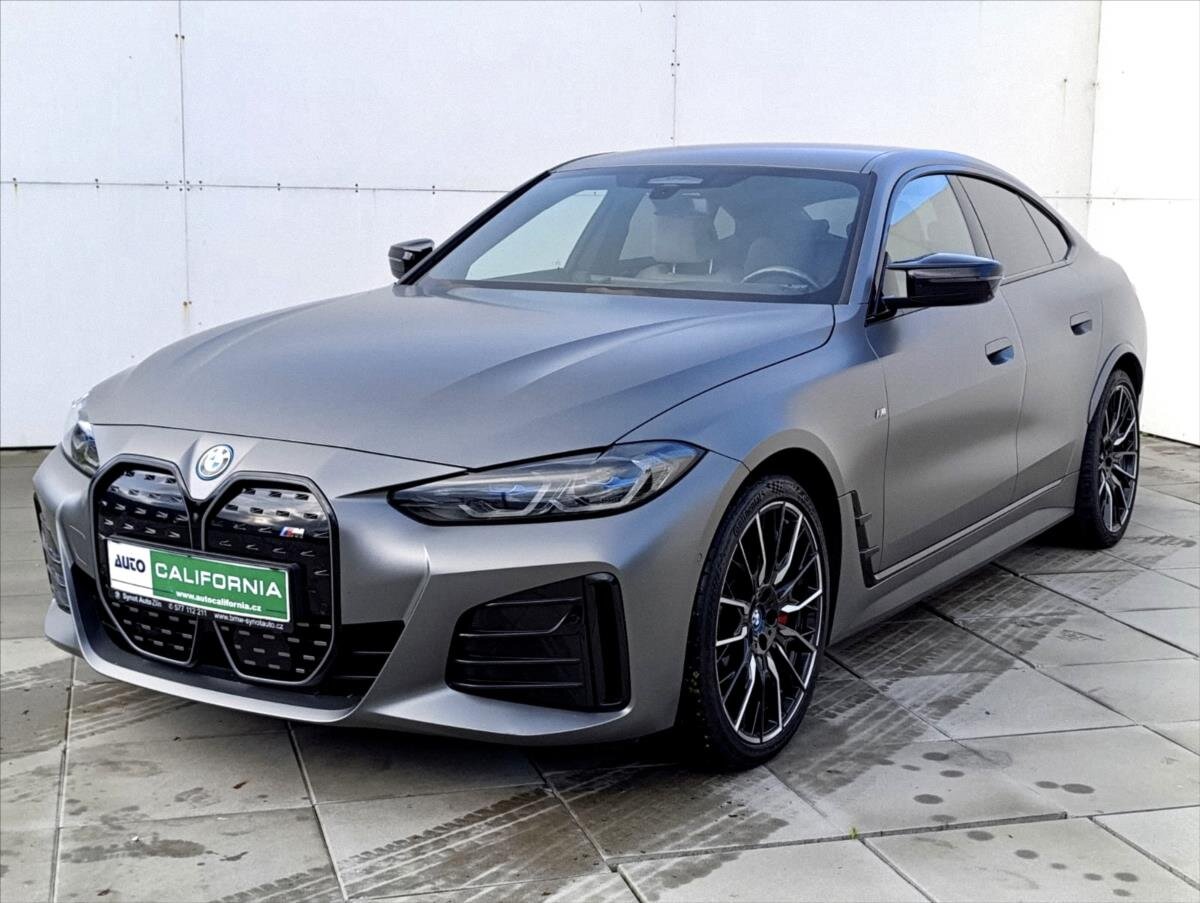 BMW i4 Sedan / Limuzína 0,0 400 kw
